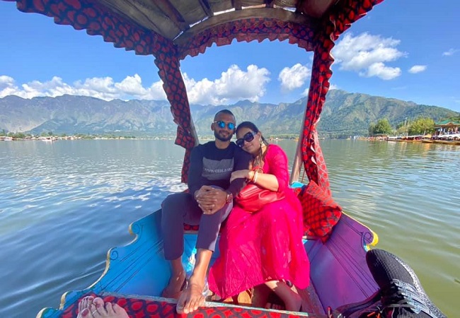 Delhi Agra Jaipur Srinagar Tour 