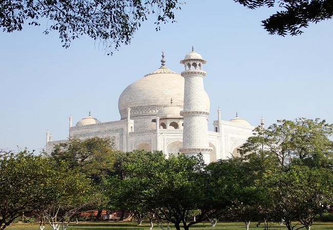 Delhi Mathura Vrindavan Agra Tour 