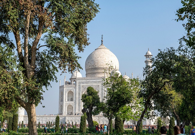 Agra Varanasi Trip